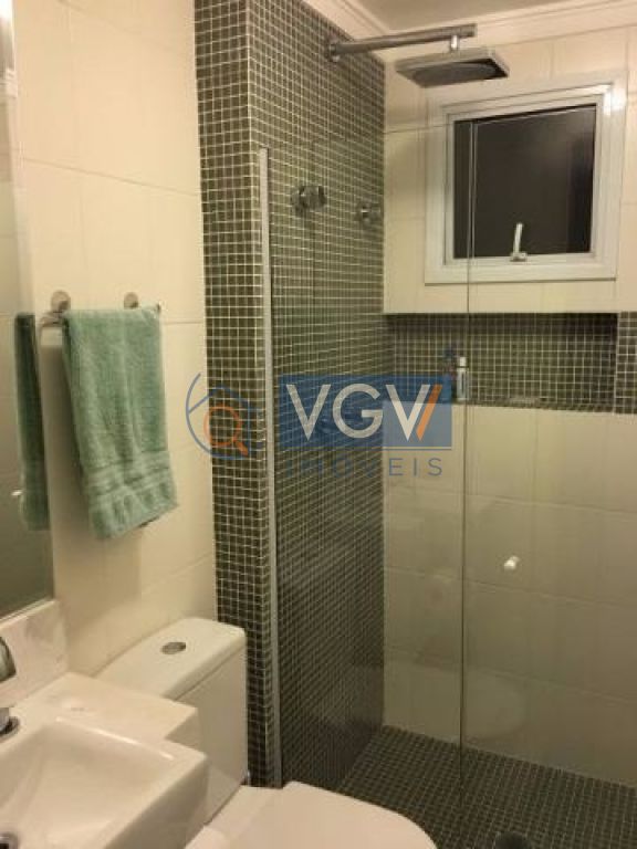 Apartamento à venda com 2 quartos, 82m² - Foto 4