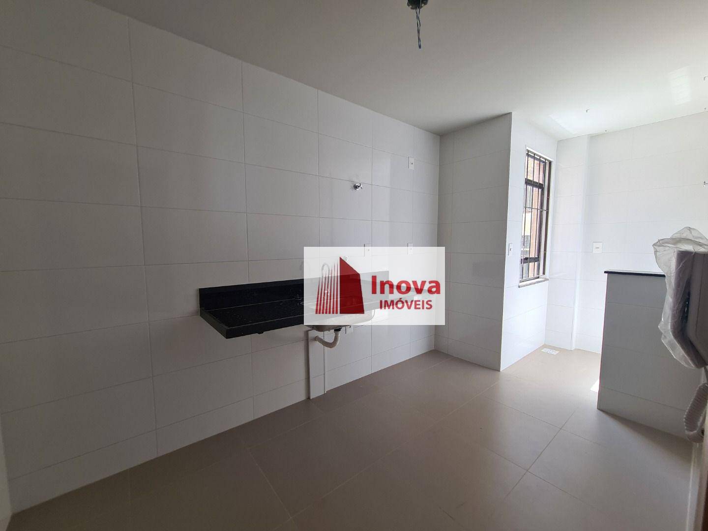 Apartamento à venda com 2 quartos, 75m² - Foto 16