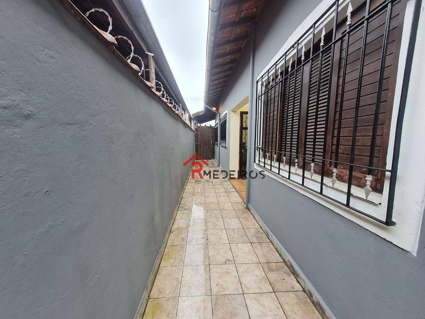 Casa à venda com 3 quartos, 100m² - Foto 13