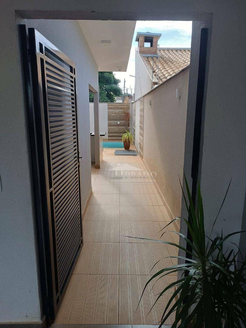 Casa à venda com 3 quartos, 140m² - Foto 30