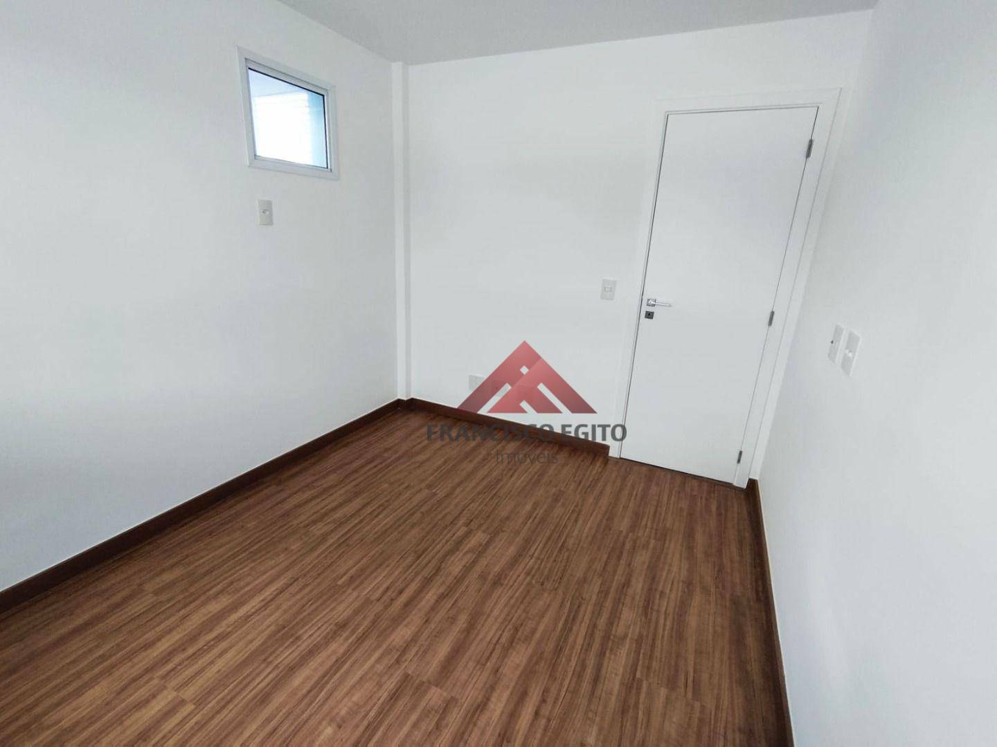 Apartamento à venda com 3 quartos, 103m² - Foto 10