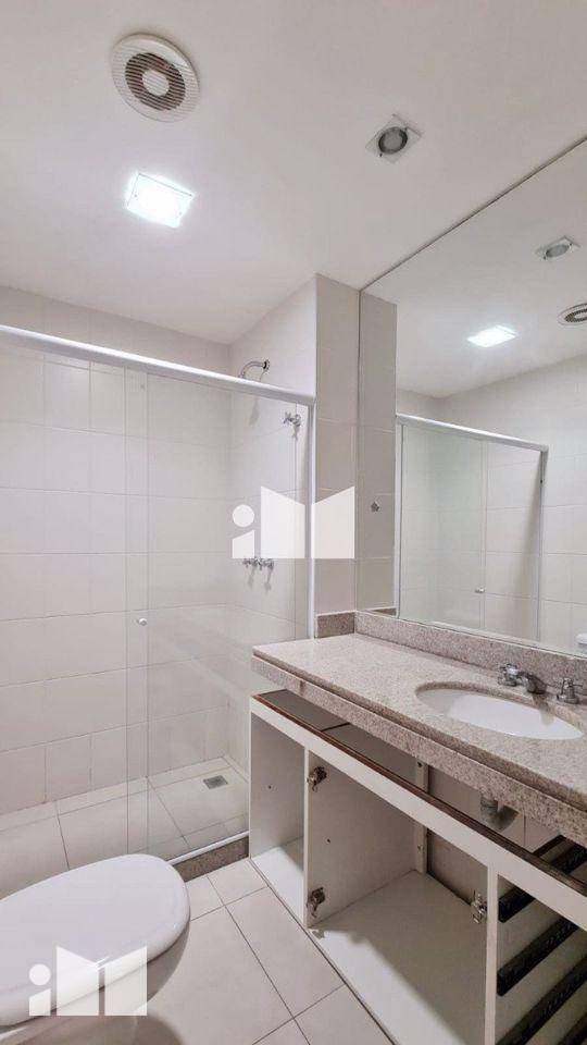 Apartamento à venda com 4 quartos, 146m² - Foto 23