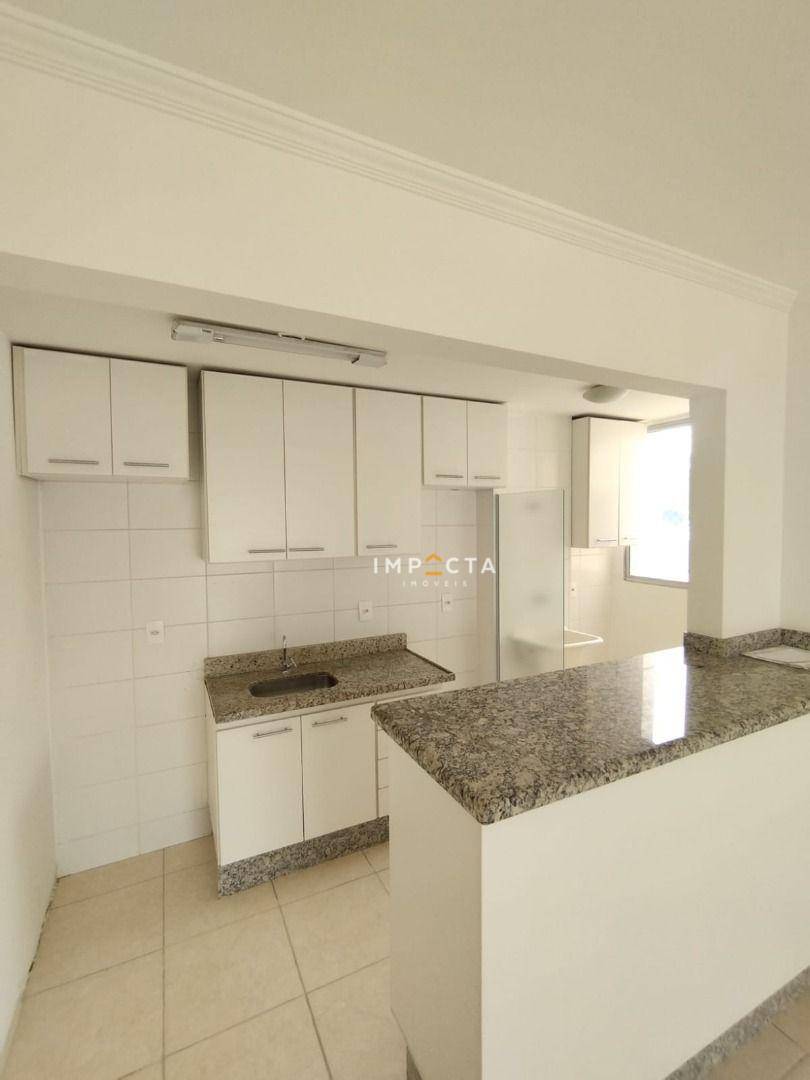 Apartamento à venda com 2 quartos, 48m² - Foto 4