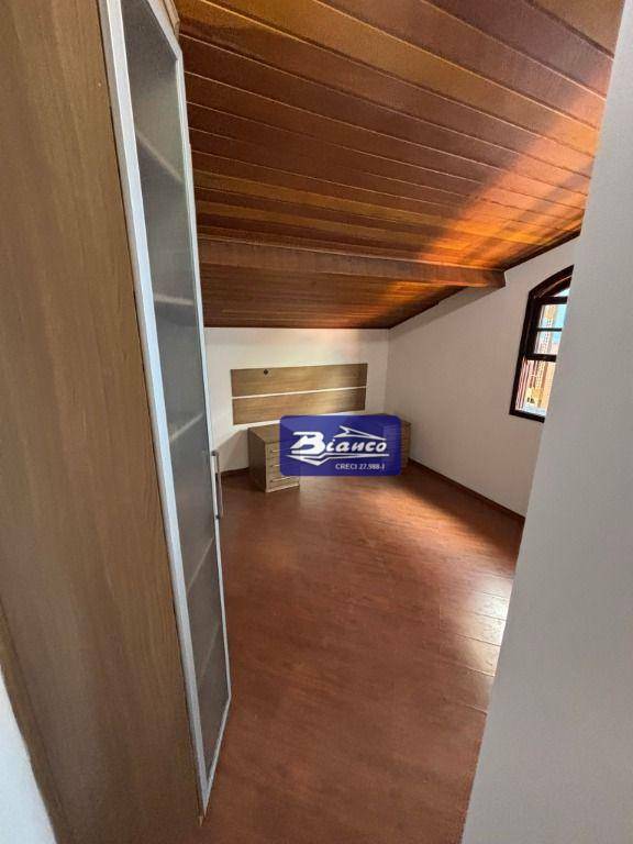 Casa à venda com 3 quartos, 106m² - Foto 24