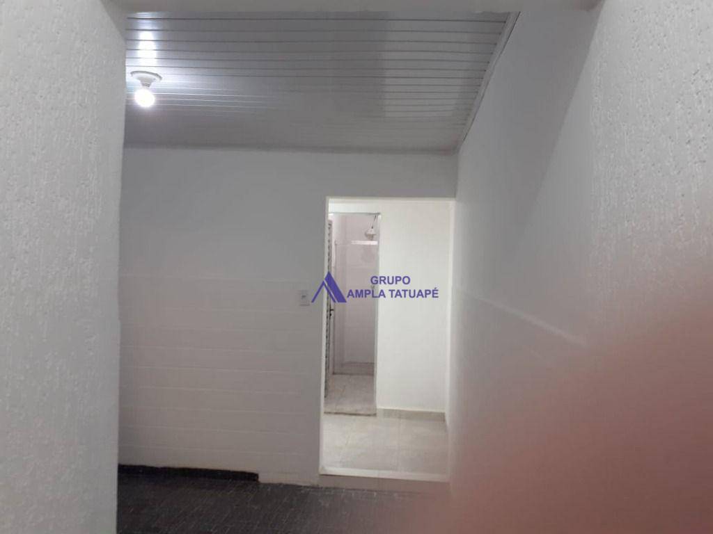 Casa para alugar com 2 quartos, 100m² - Foto 17