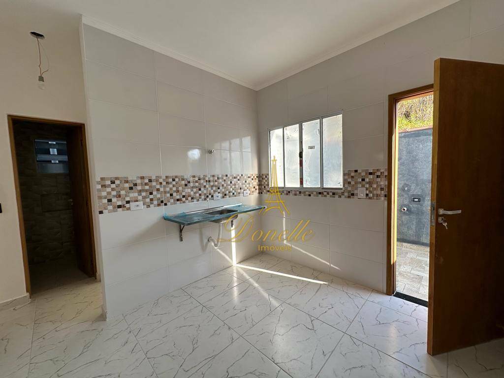 Casa à venda com 2 quartos, 55m² - Foto 19