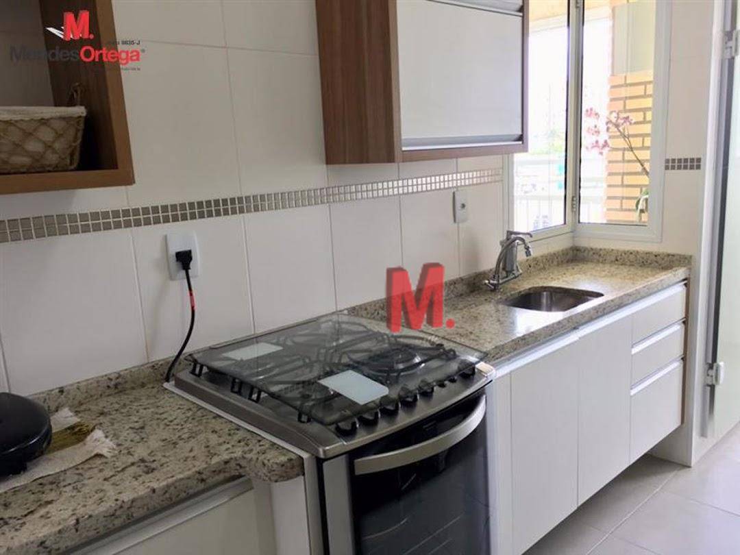 Apartamento à venda com 3 quartos, 81m² - Foto 7