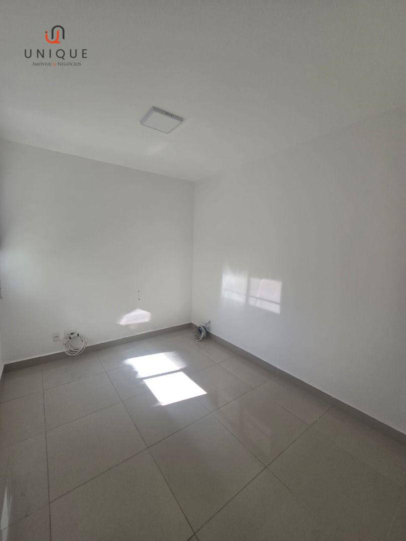 Apartamento para alugar com 3 quartos, 85m² - Foto 4