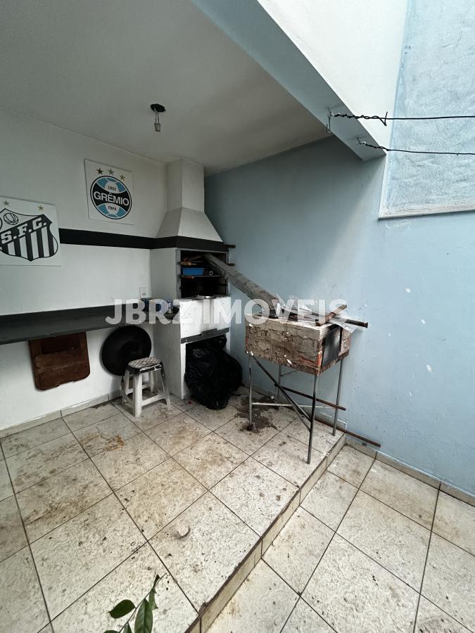 Casa para alugar com 5 quartos, 210m² - Foto 30