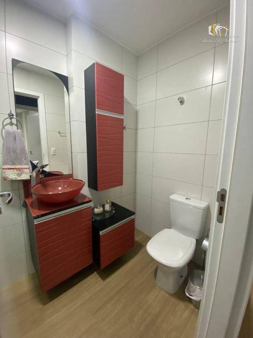 Apartamento para alugar com 2 quartos, 68m² - Foto 9