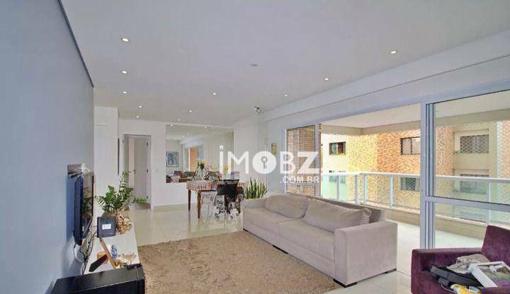 Apartamento à venda com 3 quartos, 120m² - Foto 1