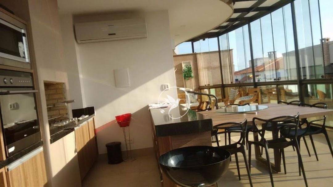 Cobertura à venda com 4 quartos, 220m² - Foto 5