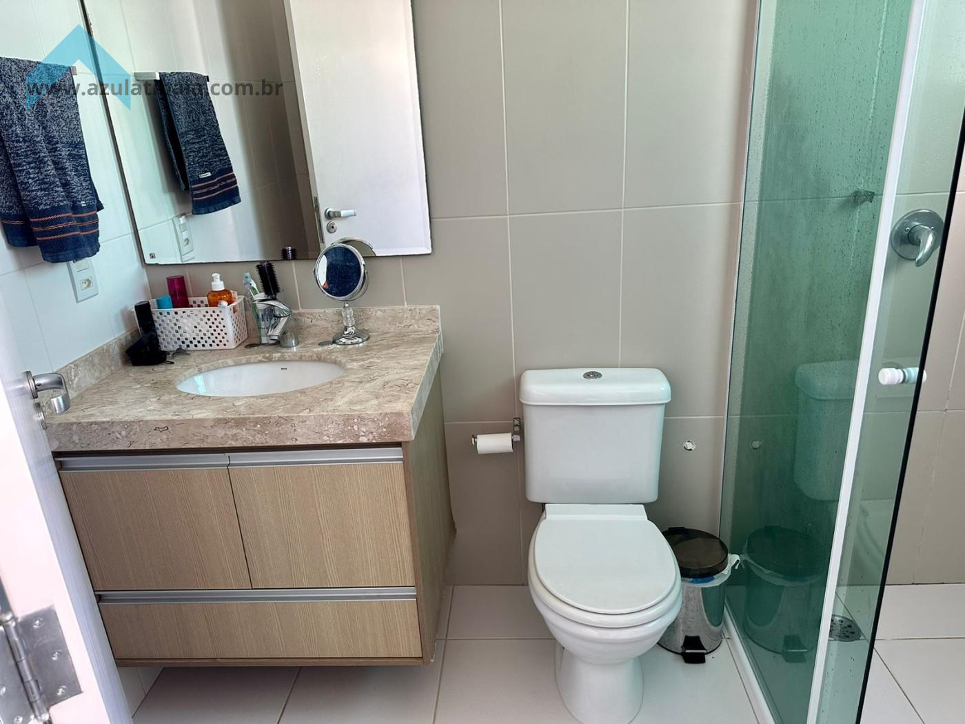 Casa de Condomínio à venda com 4 quartos, 244m² - Foto 21