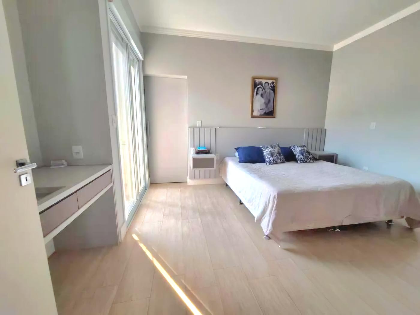 Casa de Condomínio à venda com 3 quartos, 200m² - Foto 9