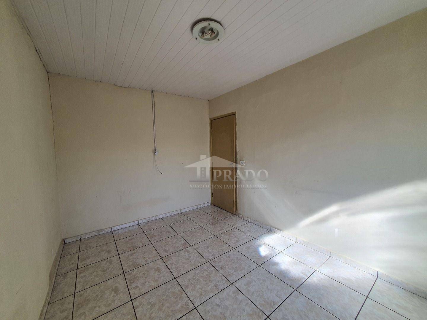 Casa à venda com 4 quartos, 200m² - Foto 16