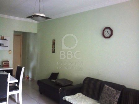 Apartamento à venda com 2 quartos, 67m² - Foto 1