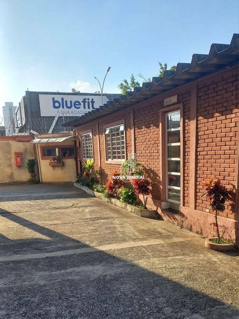 Apartamento à venda e aluguel com 3 quartos, 117m² - Foto 1