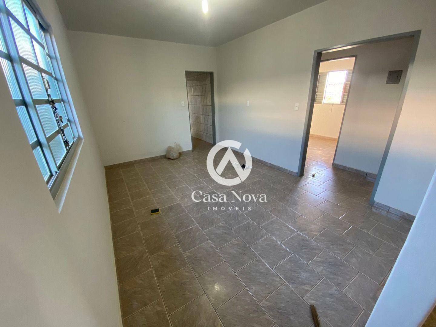 Casa à venda com 4 quartos, 115m² - Foto 11