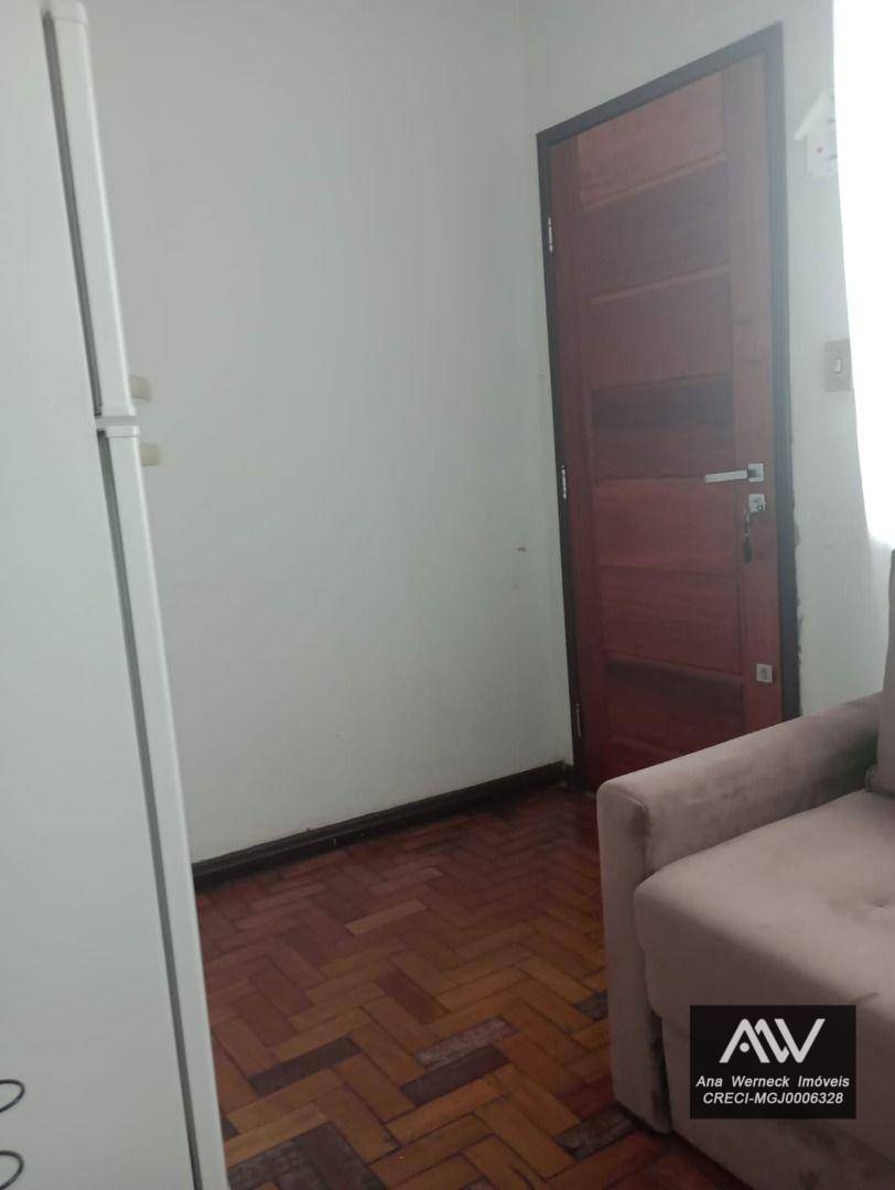 Apartamento à venda com 2 quartos, 39m² - Foto 3