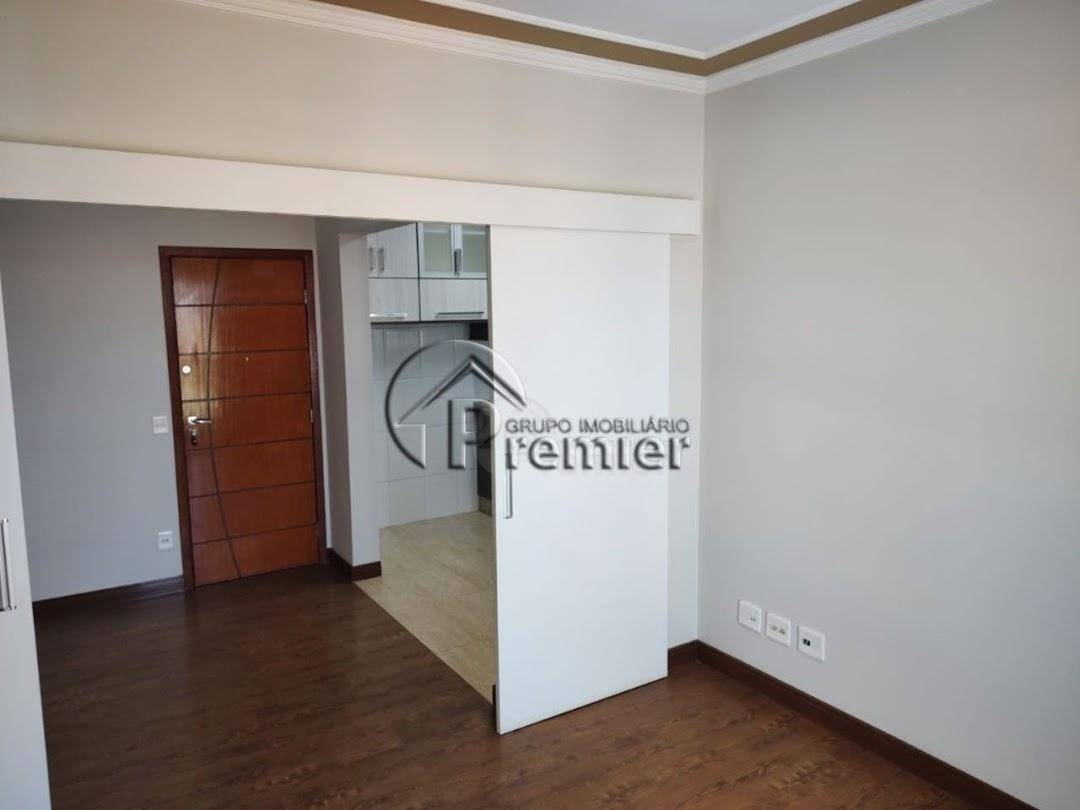 Apartamento à venda com 3 quartos, 80m² - Foto 8