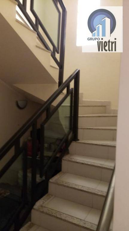 Sobrado à venda com 3 quartos, 240m² - Foto 20