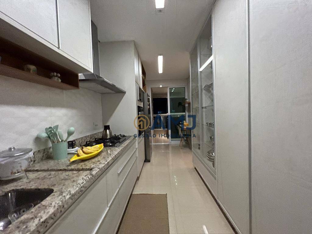 Apartamento à venda com 3 quartos, 160m² - Foto 22