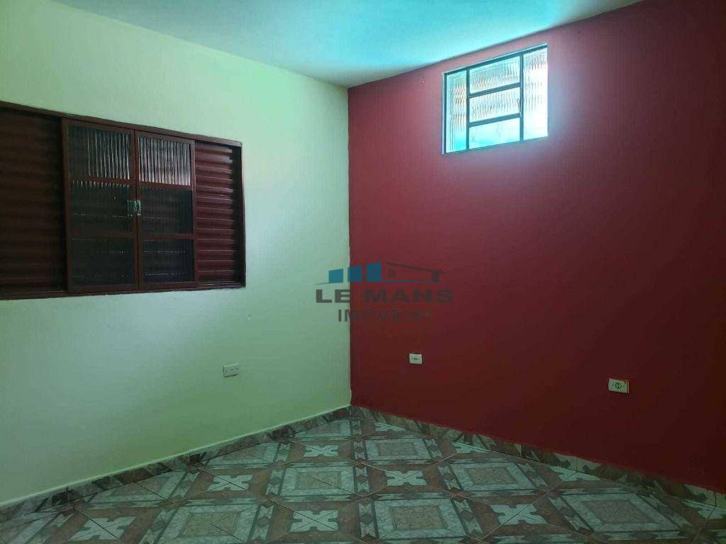 Casa à venda e aluguel com 2 quartos, 67m² - Foto 4