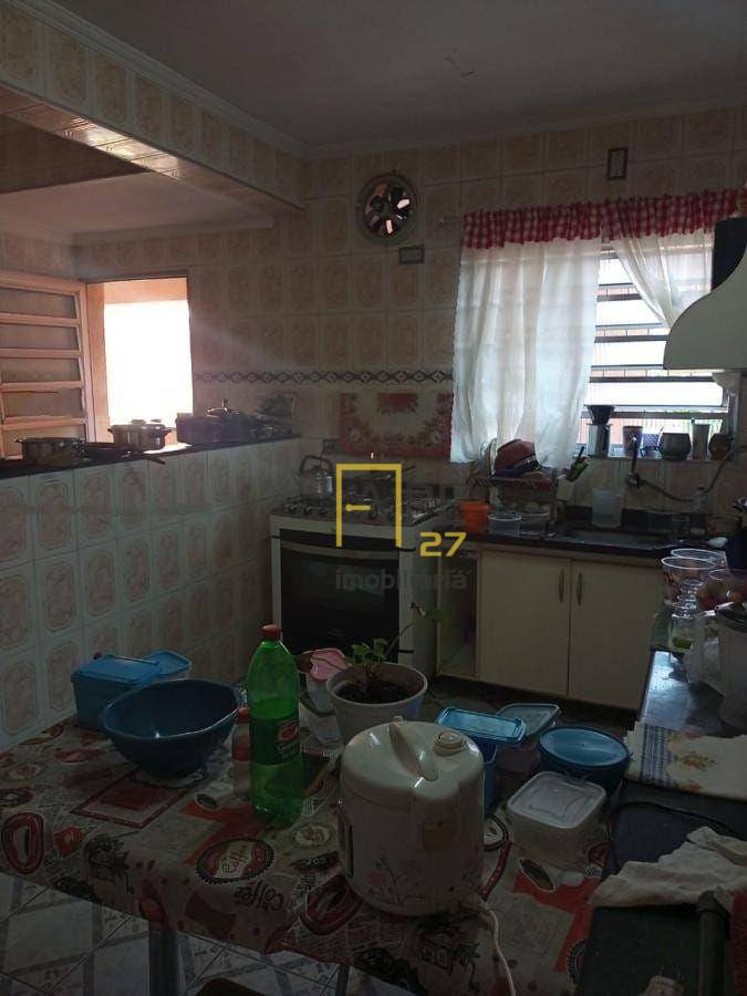 Sobrado à venda com 4 quartos, 180m² - Foto 14