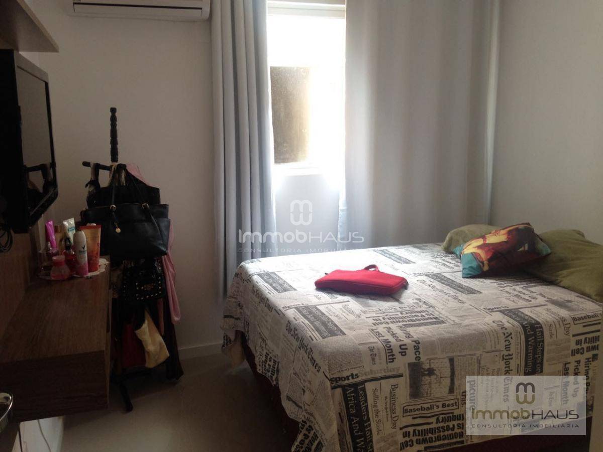 Apartamento à venda com 2 quartos, 55m² - Foto 11