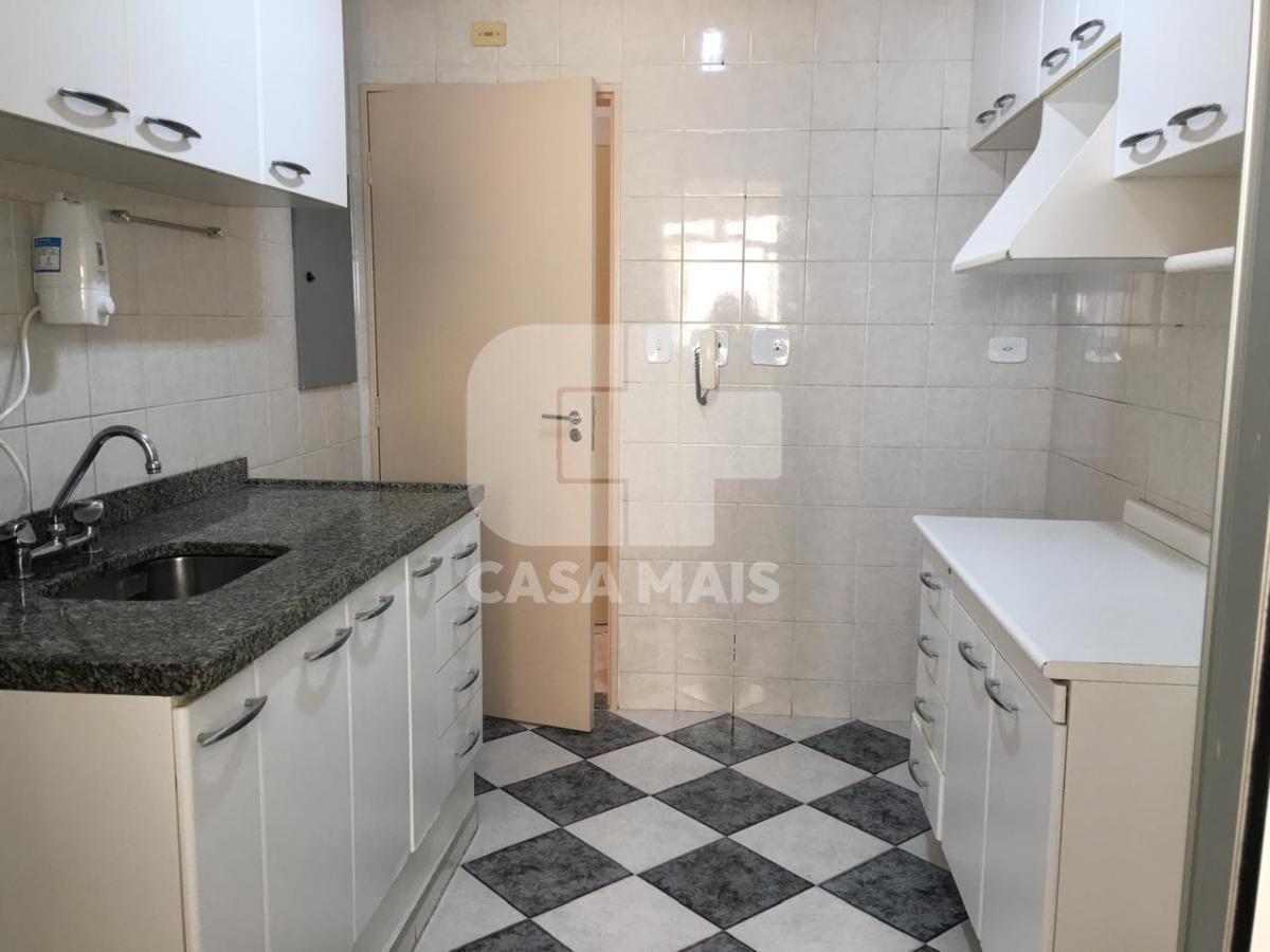 Apartamento para alugar com 3 quartos, 80m² - Foto 3