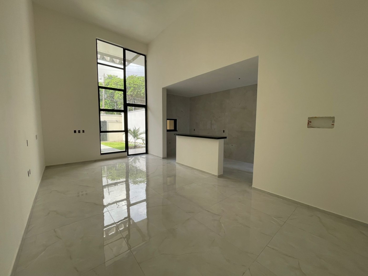 Casa à venda com 3 quartos, 110m² - Foto 3