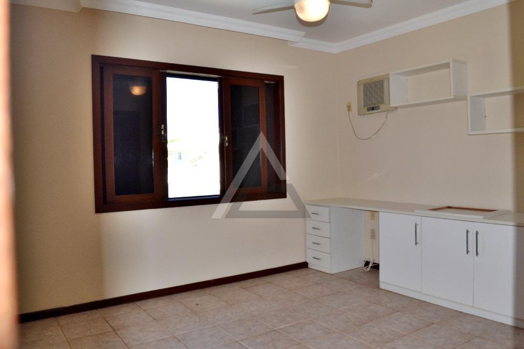 Casa de Condomínio à venda com 5 quartos, 271m² - Foto 17