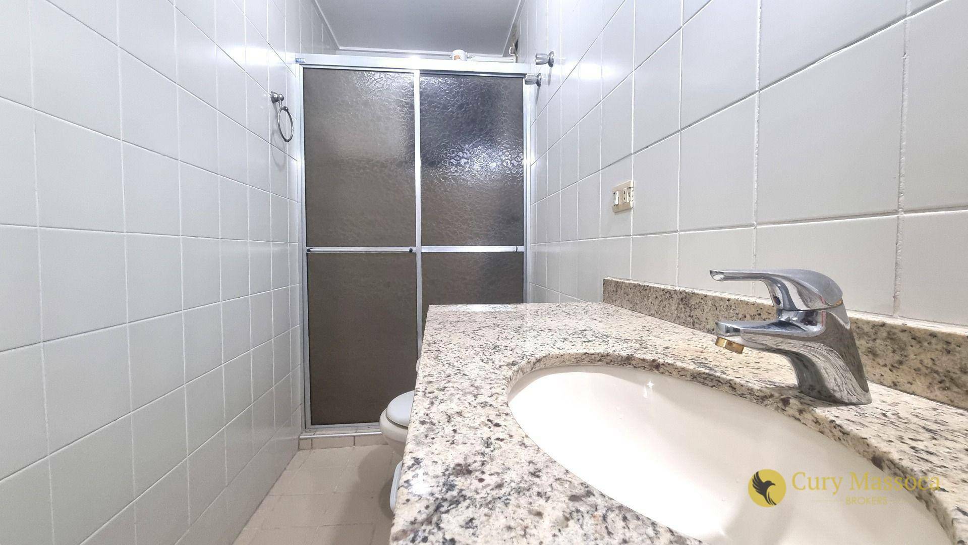 Apartamento para alugar com 3 quartos, 95m² - Foto 17