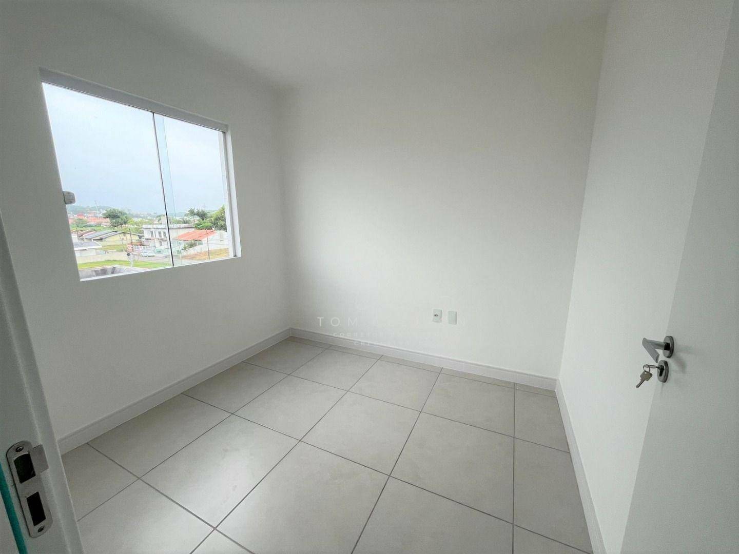 Apartamento à venda com 3 quartos, 66m² - Foto 4