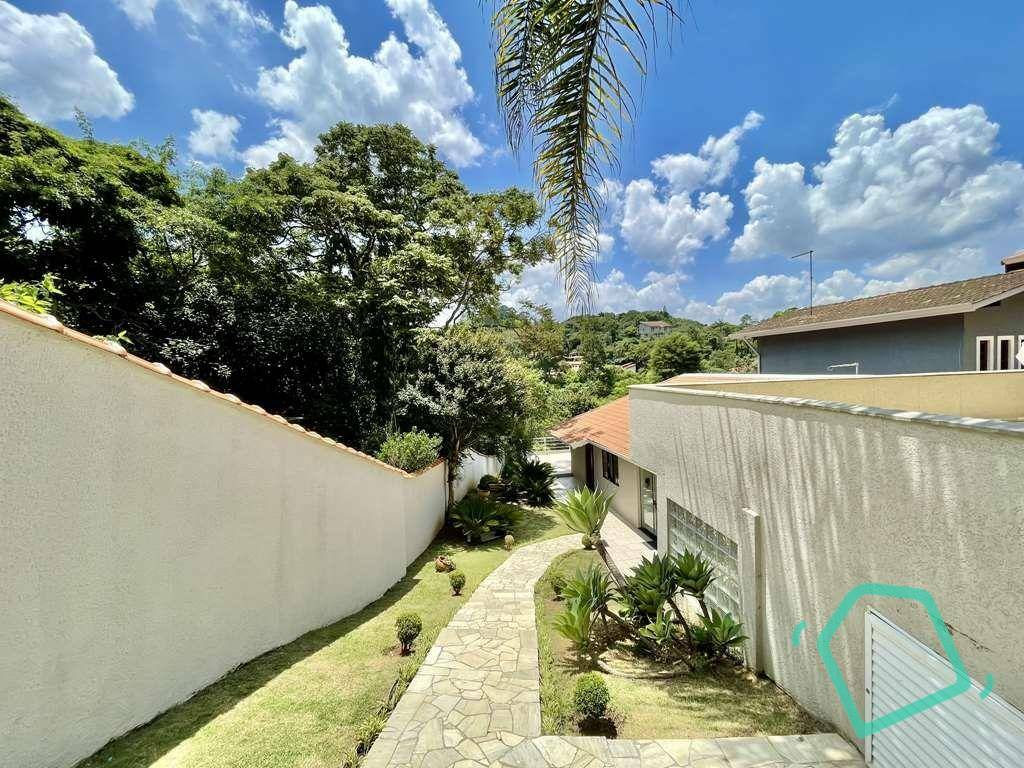 Casa de Condomínio à venda com 3 quartos, 215m² - Foto 32