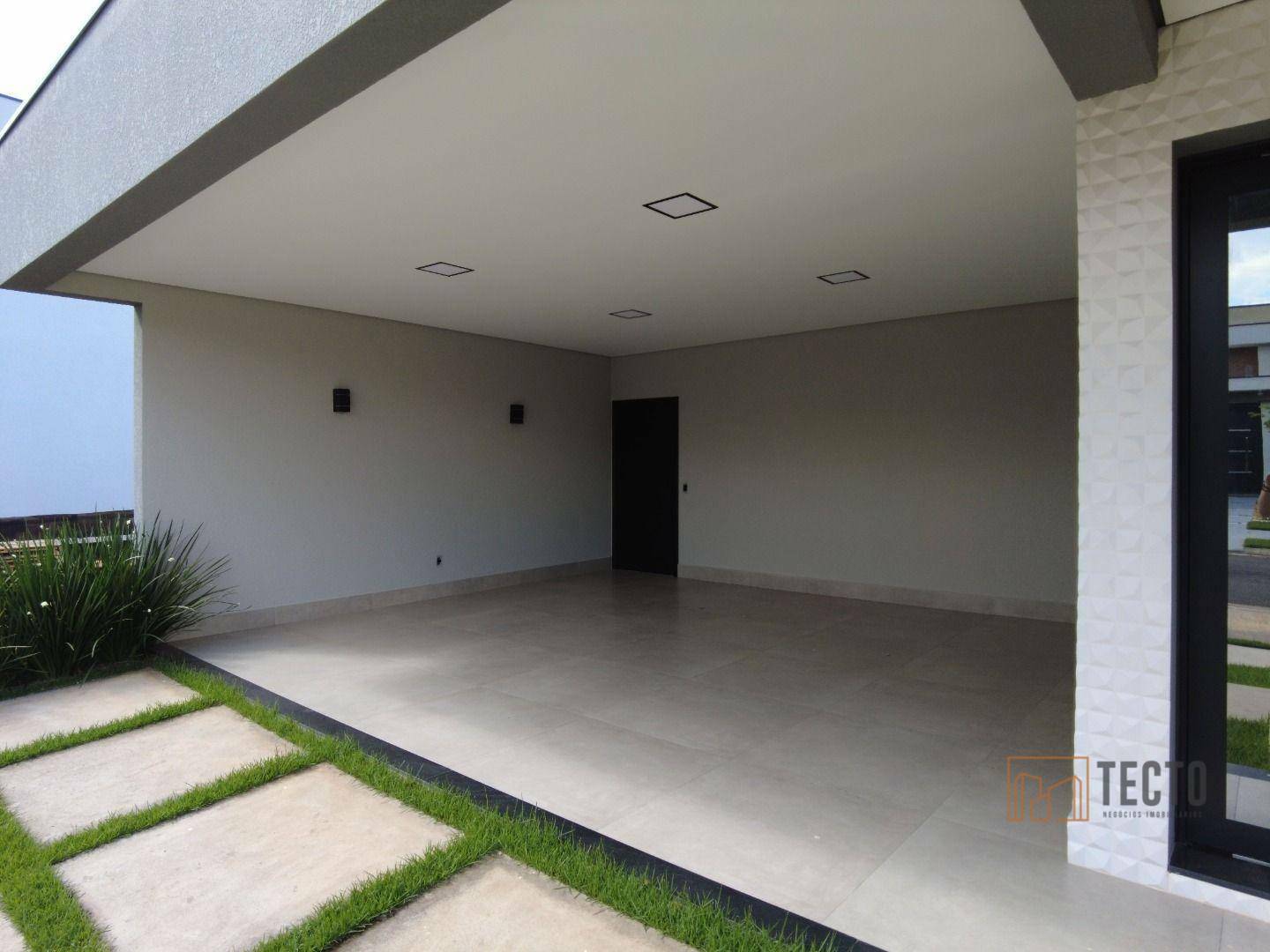 Casa de Condomínio à venda com 3 quartos, 230m² - Foto 3