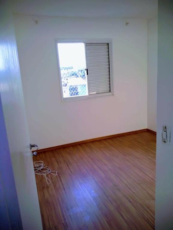 Apartamento à venda com 2 quartos, 49m² - Foto 4