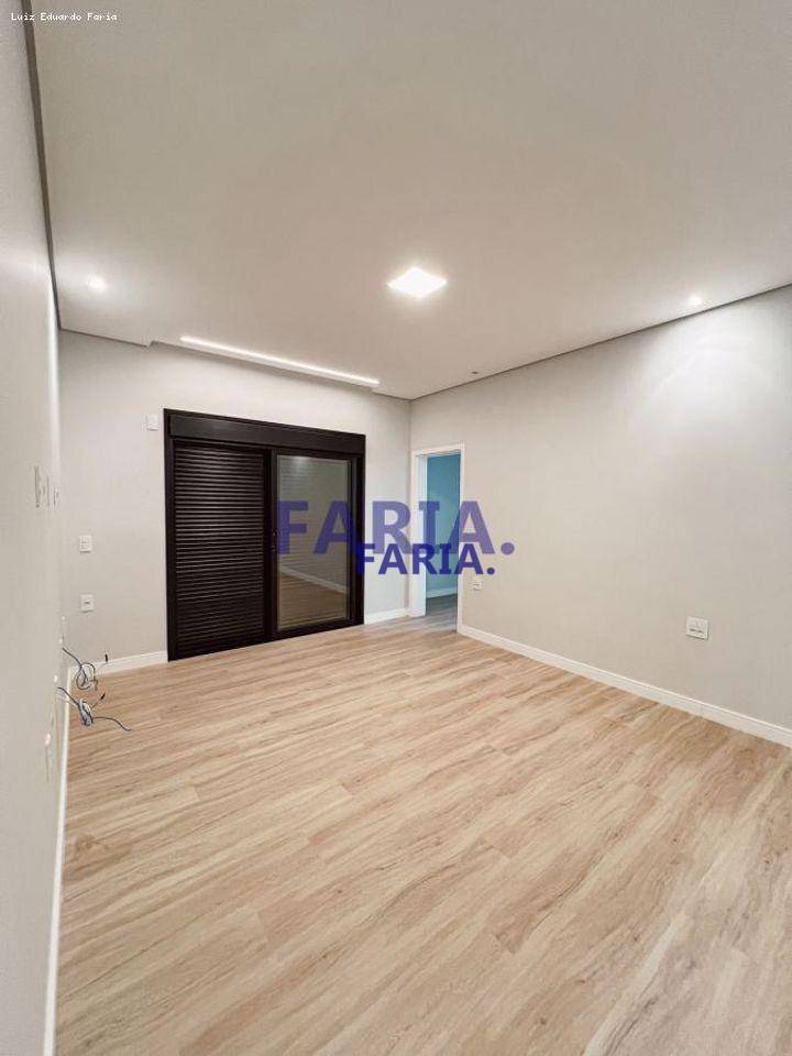 Casa de Condomínio à venda com 3 quartos, 260m² - Foto 8