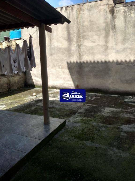 Sobrado à venda com 7 quartos, 120m² - Foto 42