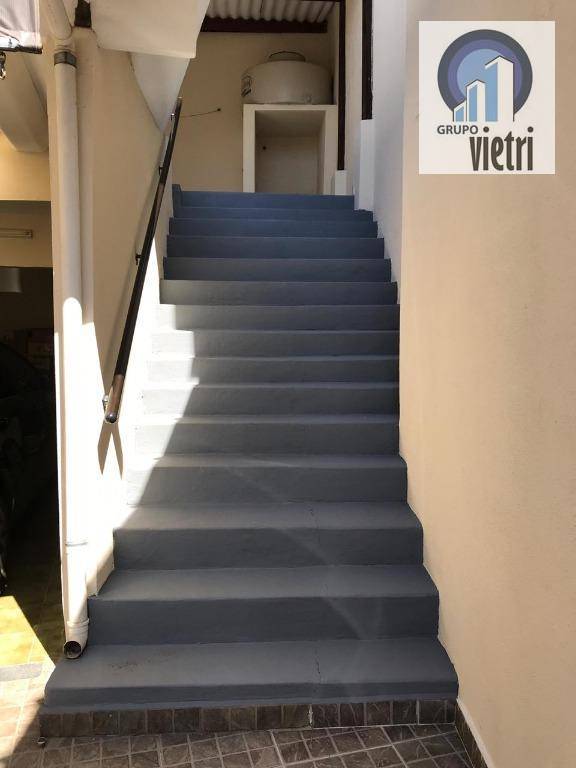 Casa à venda com 4 quartos, 180m² - Foto 11