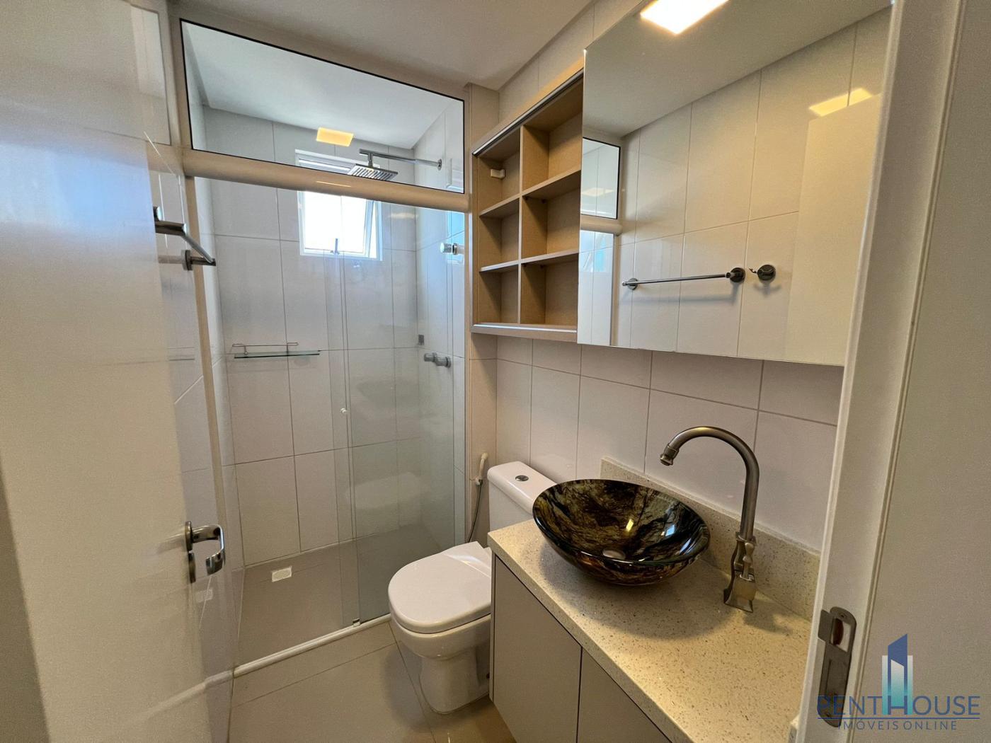 Apartamento à venda com 2 quartos, 69m² - Foto 13