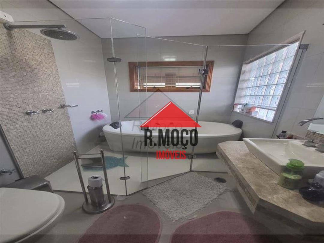 Casa à venda com 3 quartos, 225m² - Foto 28