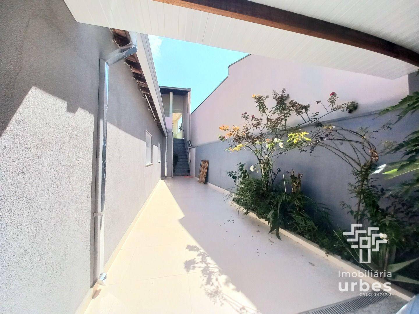 Casa à venda com 4 quartos, 280m² - Foto 25