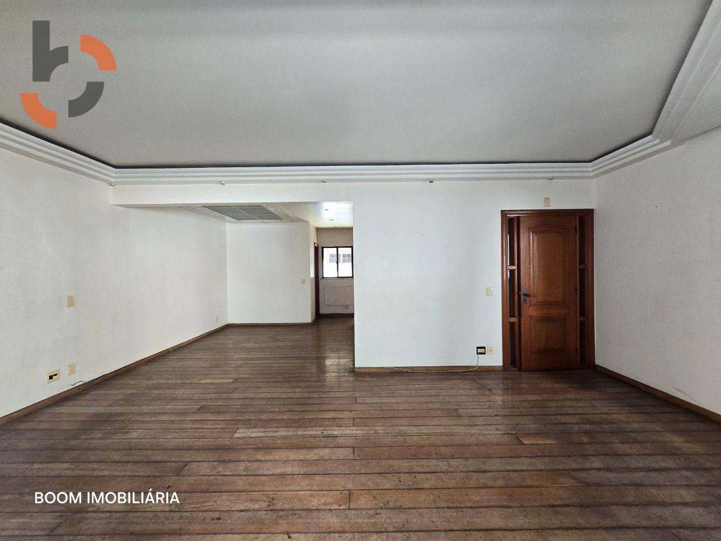 Apartamento à venda com 3 quartos, 220m² - Foto 23