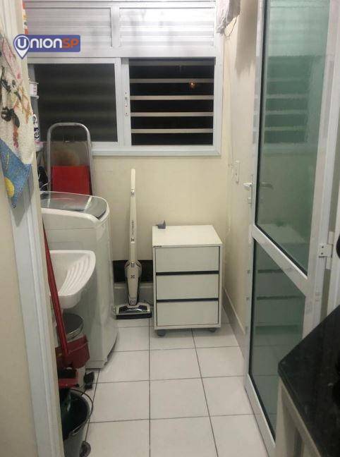 Apartamento à venda com 1 quarto, 49m² - Foto 12