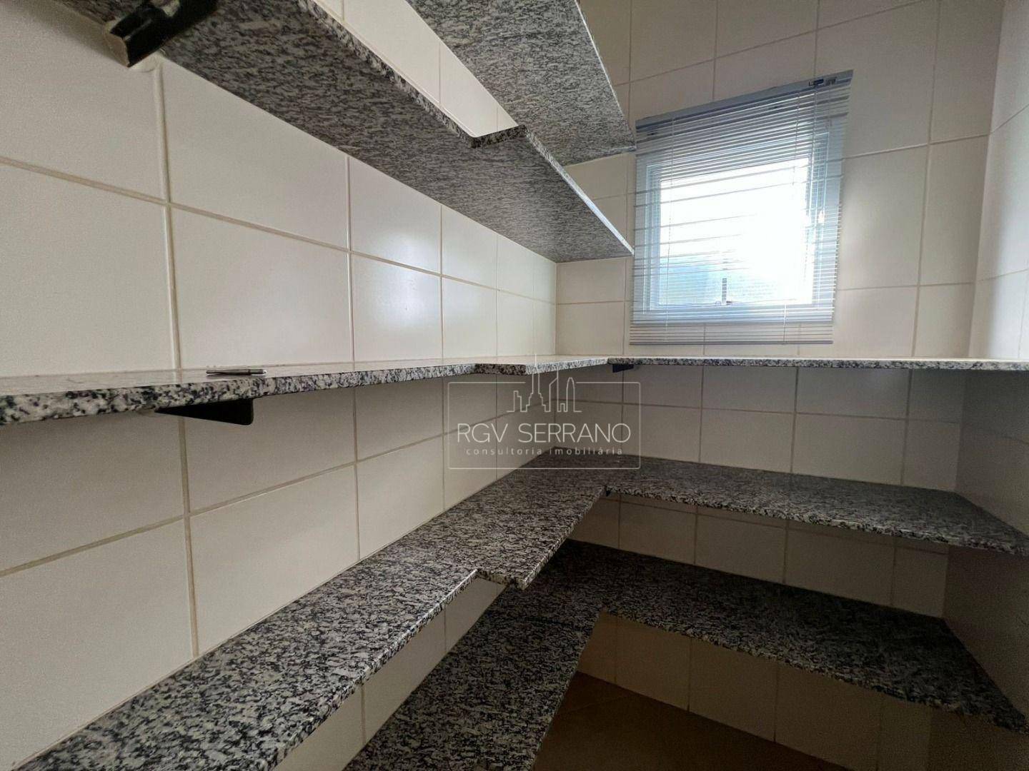 Casa de Condomínio à venda e aluguel com 3 quartos, 236m² - Foto 9