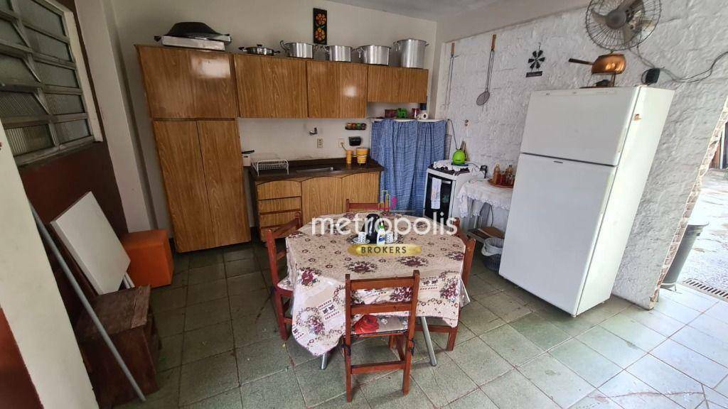 Sobrado à venda com 3 quartos, 250m² - Foto 18