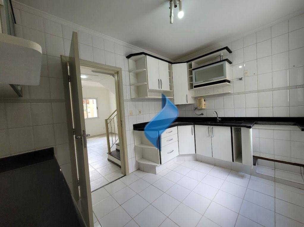 Casa de Condomínio para alugar com 2 quartos, 75m² - Foto 27