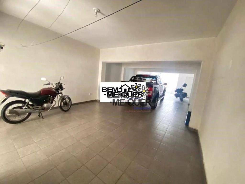 Sobrado à venda com 2 quartos, 180m² - Foto 28