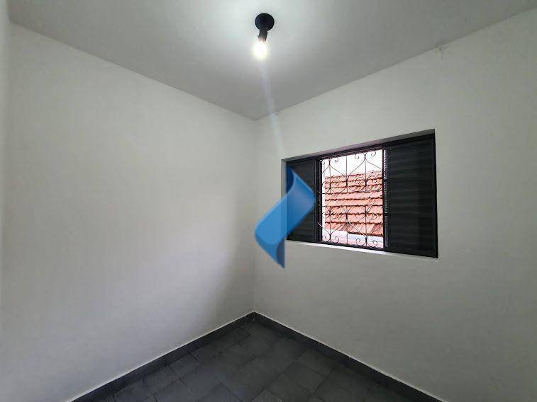 Apartamento para alugar com 3 quartos, 110m² - Foto 10